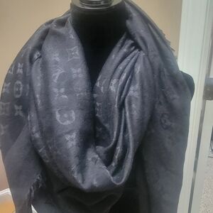 Black Louis Vuitton Scarf/Shawl
